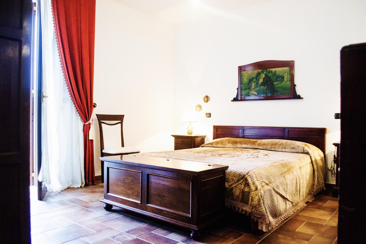 Tenuta Le Crie Μάλιε Εξωτερικό φωτογραφία